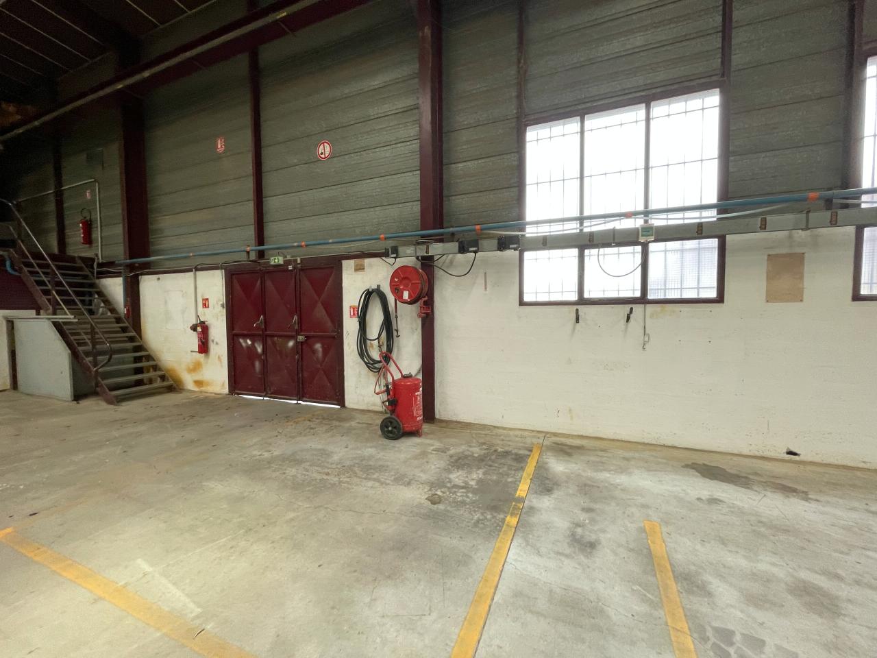 Local d'activité Chassieu 1350m² Location local d'activité Chassieu Rhône OLACT2533068 16